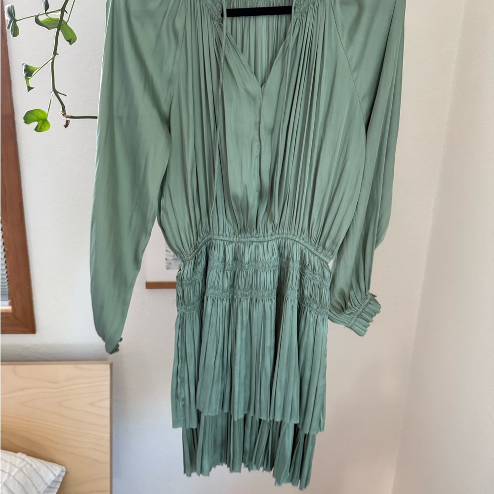 Elegant Green Women's Dress